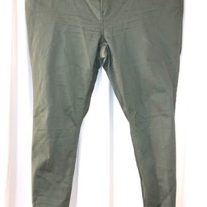 Hunter Green Jeggings